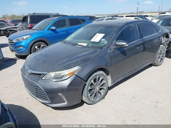 4T1BK1EB7JU279276 2018 TOYOTA AVALON - Image 2