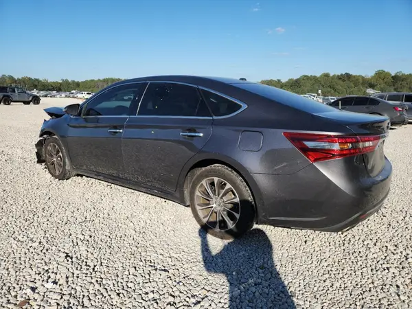 4T1BK1EB7JU288043 2018 TOYOTA AVALON - Image 2