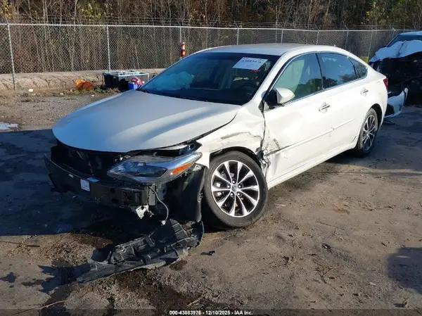 4T1BK1EB8GU203915 2016 TOYOTA AVALON - Image 2