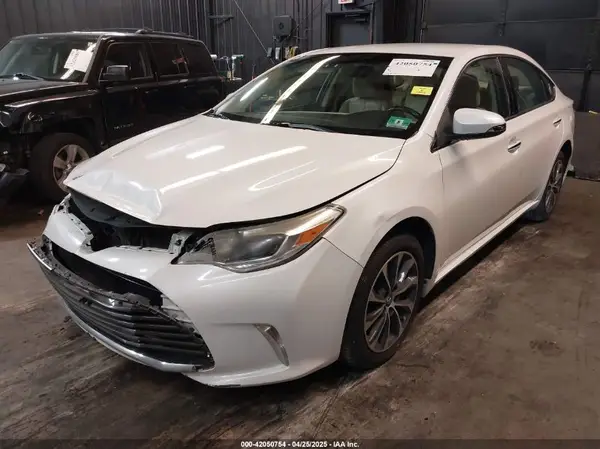 4T1BK1EB8GU216020 2016 TOYOTA AVALON - Image 2