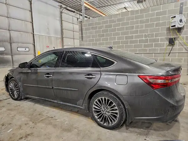 4T1BK1EB8GU223341 2016 TOYOTA AVALON - Image 2