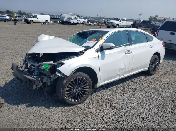 4T1BK1EB8GU240334 2016 TOYOTA AVALON - Image 2