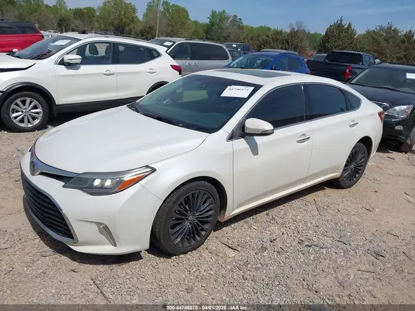4T1BK1EB8HU243056 2017 TOYOTA AVALON - Image 2