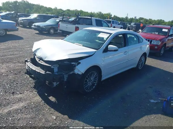 4T1BK1EB8HU246054 2017 TOYOTA AVALON - Image 2
