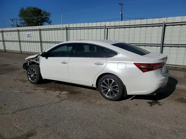 4T1BK1EB8JU272904 2018 TOYOTA AVALON - Image 2