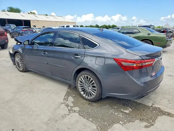 4T1BK1EB8JU273020 2018 TOYOTA AVALON - Image 2