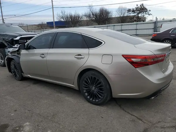 4T1BK1EB8JU273258 2018 TOYOTA AVALON - Image 2