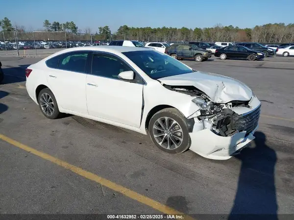 4T1BK1EB8JU280176 2018 TOYOTA AVALON - Image 1