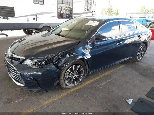 4T1BK1EB8JU287368 2018 TOYOTA AVALON - Image 2