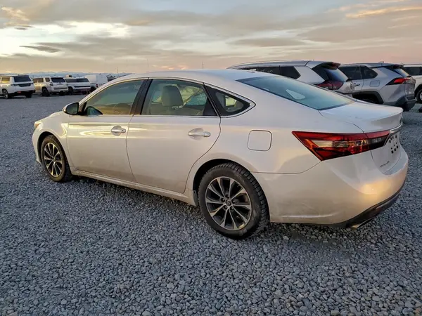 4T1BK1EB9GU197428 2016 TOYOTA AVALON - Image 2