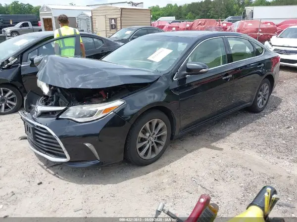4T1BK1EB9GU224739 2016 TOYOTA AVALON - Image 2