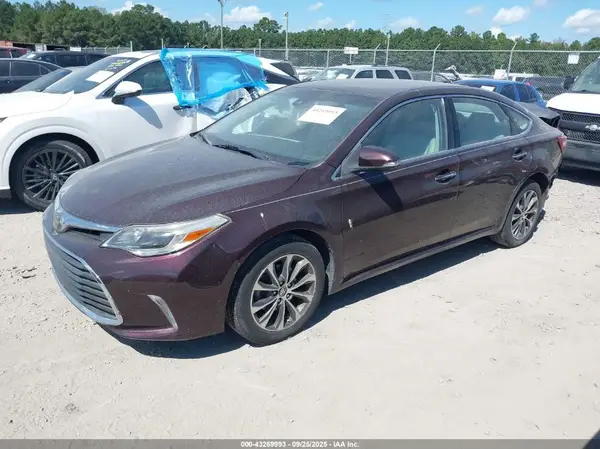 4T1BK1EB9HU264062 2017 TOYOTA AVALON - Image 2