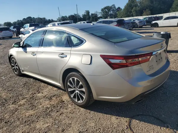 4T1BK1EB9JU270711 2018 TOYOTA AVALON - Image 2