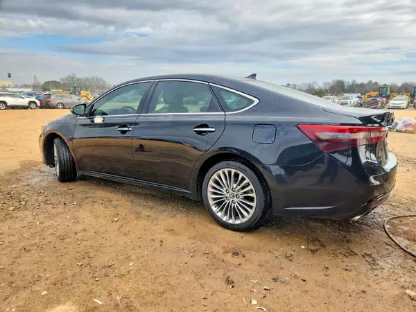 4T1BK1EB9JU277738 2018 TOYOTA AVALON - Image 2