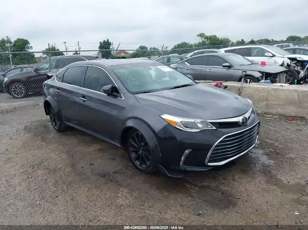 4T1BK1EB9JU278212 2018 TOYOTA AVALON - Image 1