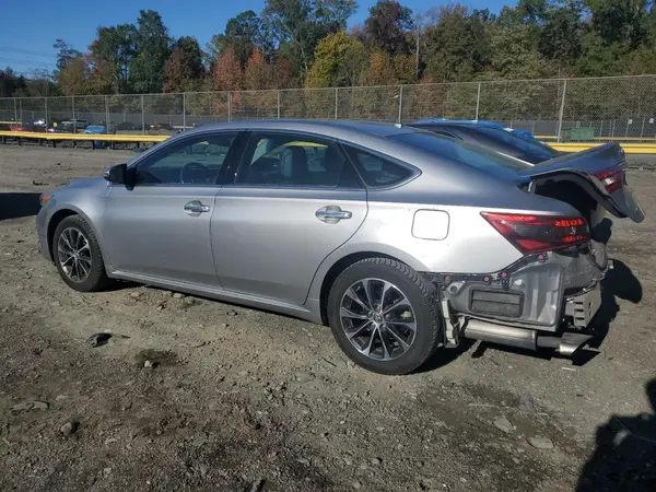 4T1BK1EB9JU286200 2018 TOYOTA AVALON - Image 2