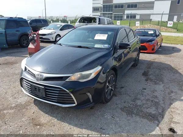 4T1BK1EB9JU288836 2018 TOYOTA AVALON - Image 2