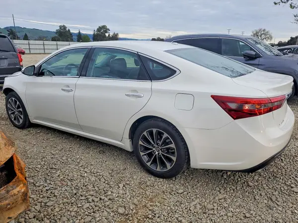 4T1BK1EBXGU198961 2016 TOYOTA AVALON - Image 2