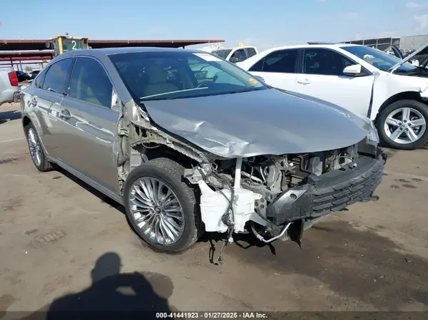 4T1BK1EBXJU268188 2018 TOYOTA AVALON - Image 1
