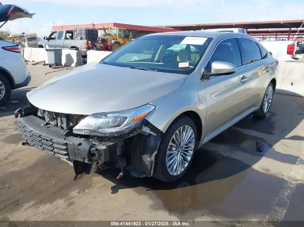 4T1BK1EBXJU268188 2018 TOYOTA AVALON - Image 2