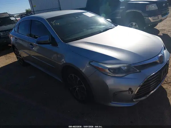 4T1BK1EBXJU269678 2018 TOYOTA AVALON - Image 1