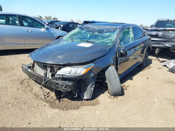 4T1BK1EBXJU277411 2018 TOYOTA AVALON - Image 2