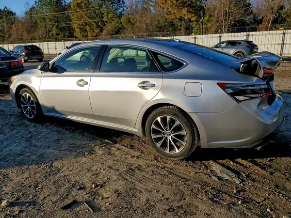 4T1BK1EBXJU279692 2018 TOYOTA AVALON - Image 2