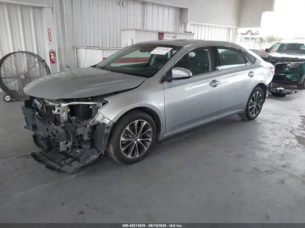 4T1BK1EBXJU286948 2018 TOYOTA AVALON - Image 2