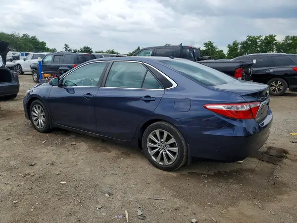 4T1BK1FK0GU571262 2016 TOYOTA CAMRY - Image 2