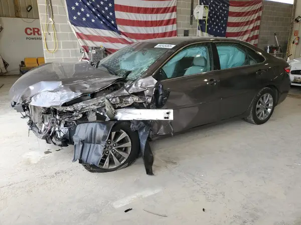 4T1BK1FK0HU582960 2017 TOYOTA CAMRY - Image 1