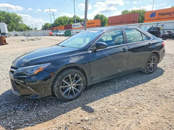 4T1BK1FK0HU583073 2017 TOYOTA CAMRY - Image 1