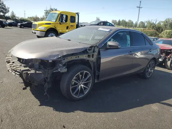 4T1BK1FK1GU572954 2016 TOYOTA CAMRY - Image 1