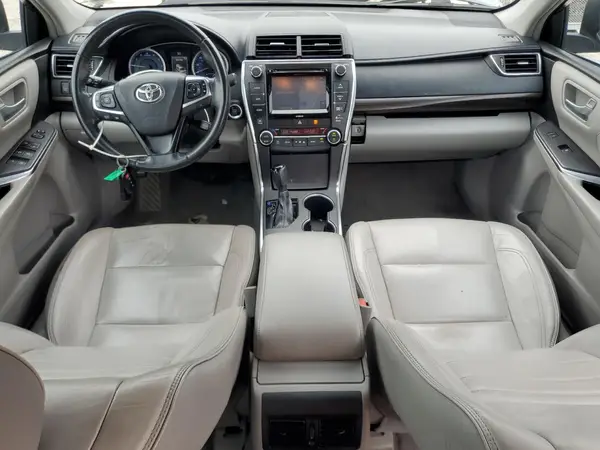 4T1BK1FK1GU573862 2016 TOYOTA CAMRY - Image 8