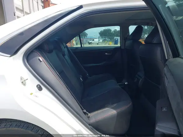 4T1BK1FK1GU575482 2016 TOYOTA CAMRY - Image 8