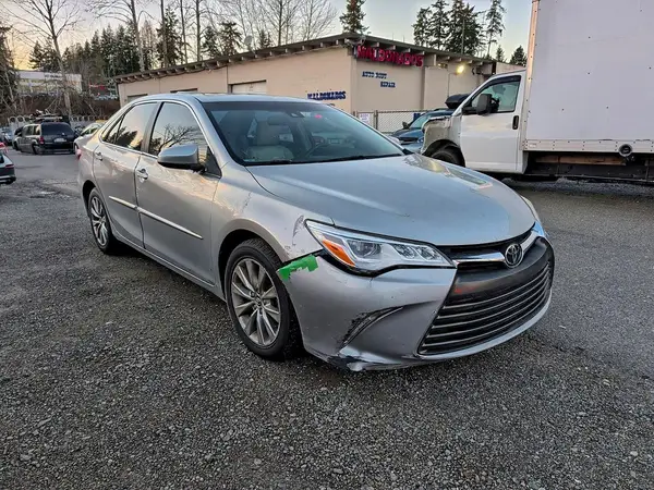 4T1BK1FK1HU583261 2017 TOYOTA CAMRY - Image 1