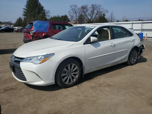 4T1BK1FK2GU572736 2016 TOYOTA CAMRY - Image 1