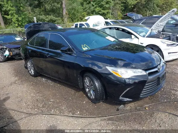 4T1BK1FK2HU580613 2017 TOYOTA CAMRY - Image 1