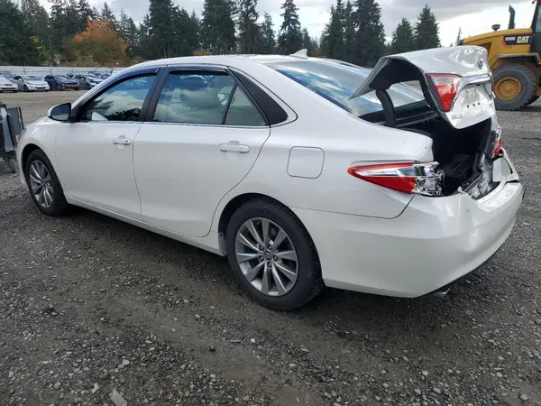 4T1BK1FK2HU581969 2017 TOYOTA CAMRY - Image 2