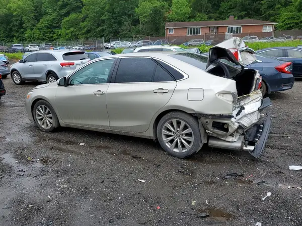 4T1BK1FK3GU030383 2016 TOYOTA CAMRY - Image 2