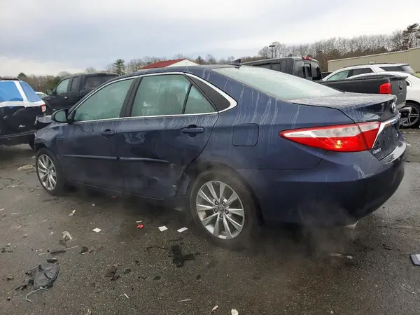 4T1BK1FK3GU571353 2016 TOYOTA CAMRY - Image 2