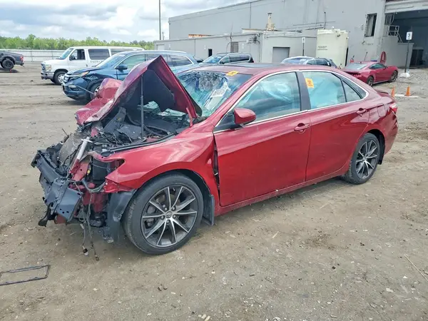 4T1BK1FK3GU571854 2016 TOYOTA CAMRY - Image 1