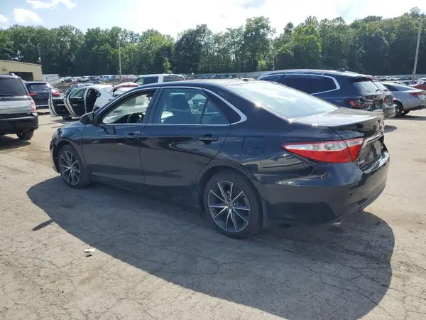 4T1BK1FK3GU574303 2016 TOYOTA CAMRY - Image 2