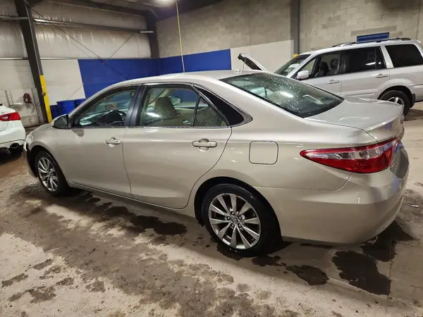 4T1BK1FK3HU580054 2017 TOYOTA CAMRY - Image 2