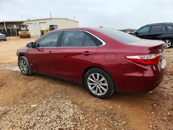 4T1BK1FK3HU582287 2017 TOYOTA CAMRY - Image 2