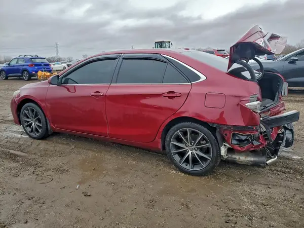 4T1BK1FK4GU571586 2016 TOYOTA CAMRY - Image 2