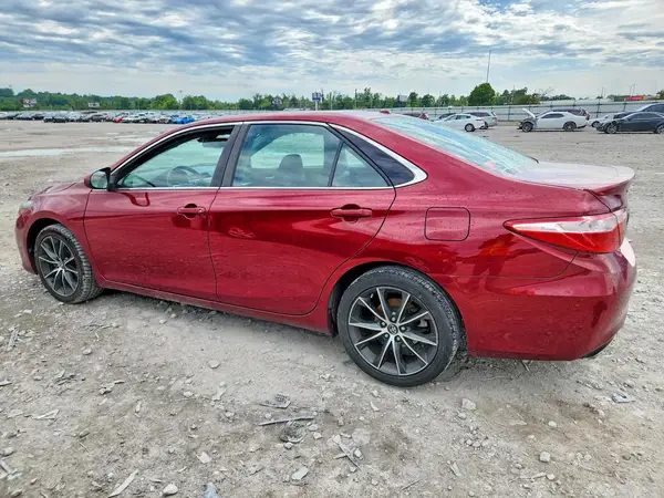4T1BK1FK4GU575136 2016 TOYOTA CAMRY - Image 2