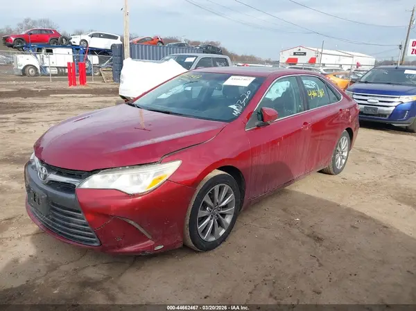 4T1BK1FK4GU575525 2016 TOYOTA CAMRY - Image 2