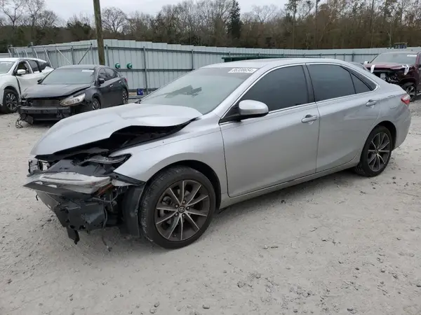 4T1BK1FK4HU031561 2017 TOYOTA CAMRY - Image 1