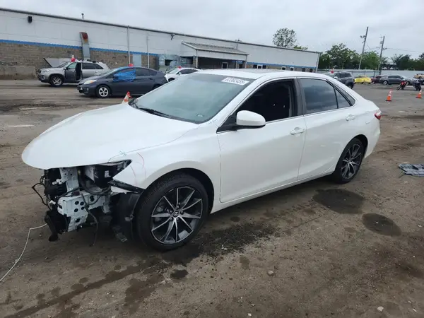 4T1BK1FK4HU579172 2017 TOYOTA CAMRY - Image 1