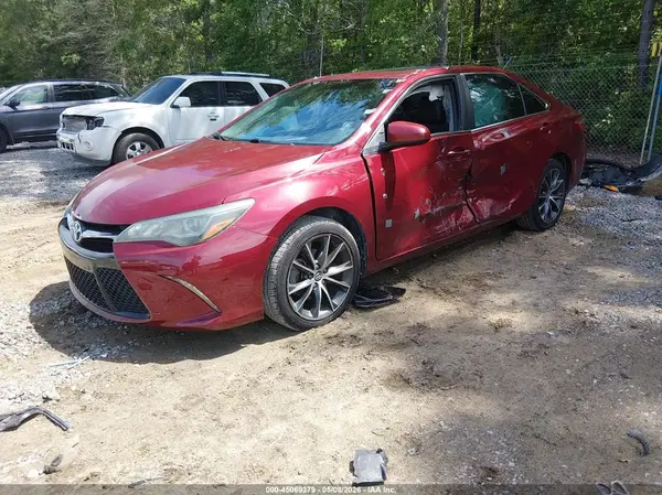 4T1BK1FK4HU580564 2017 TOYOTA CAMRY - Image 2